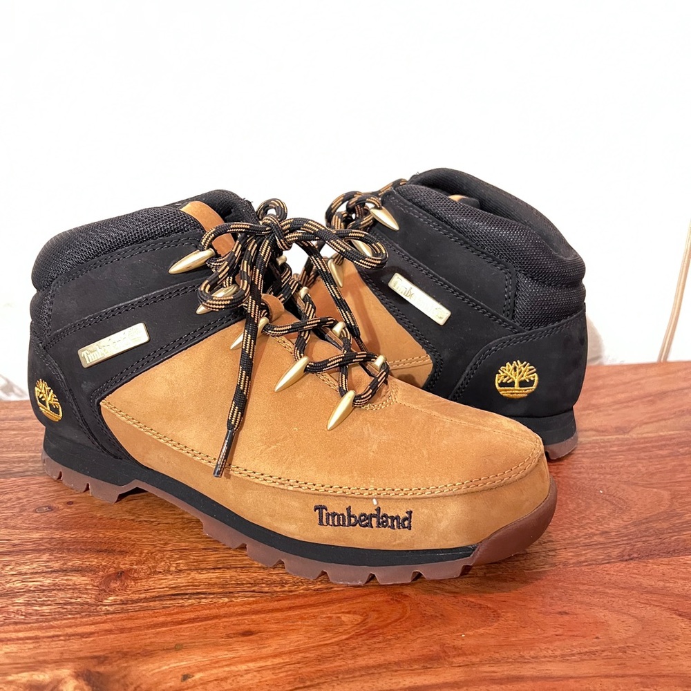 Timberland Men's Tan and Black Boots